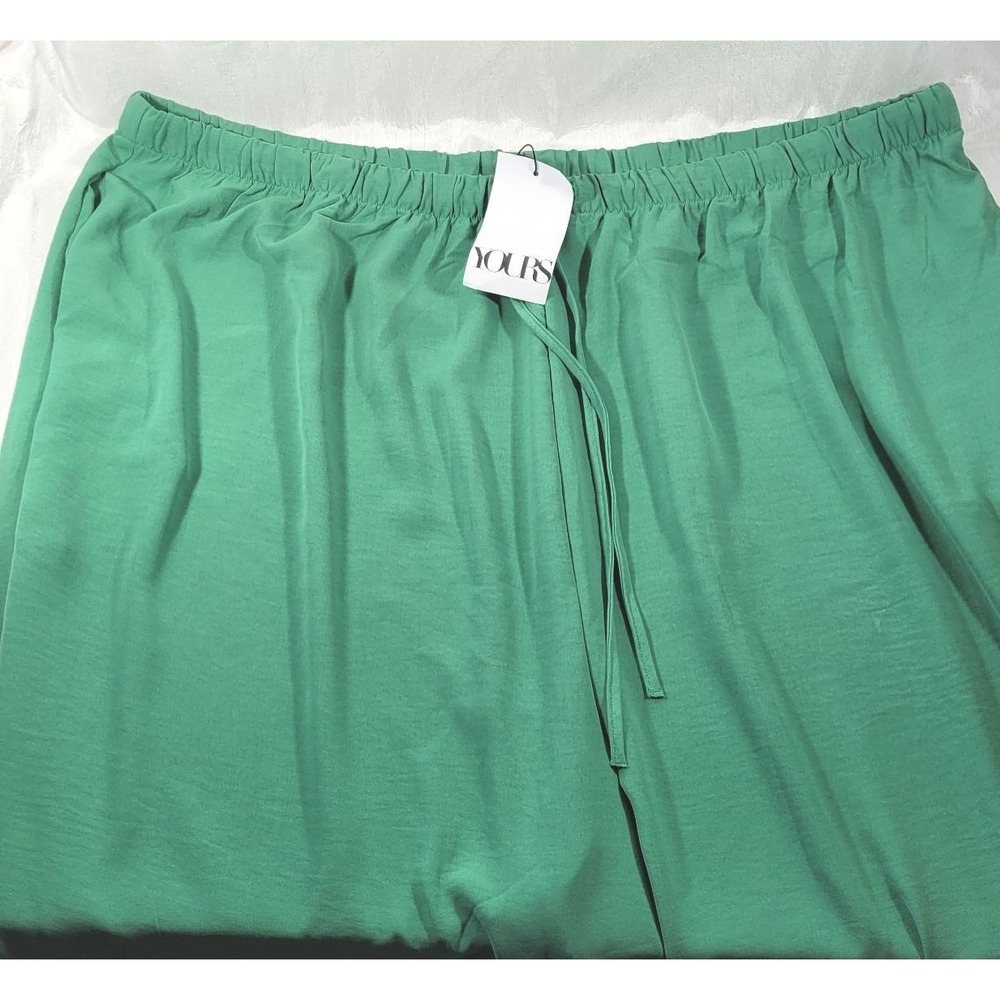 Yours‎ Curve Women's Green Tie Waist Wide Leg Polyester Trousers - US 22/24